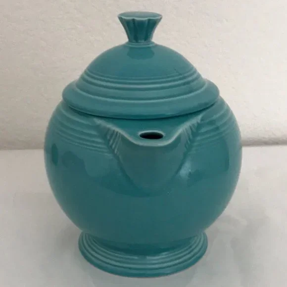 Turquoise Fiestaware Teapot - Picture 9 of 11